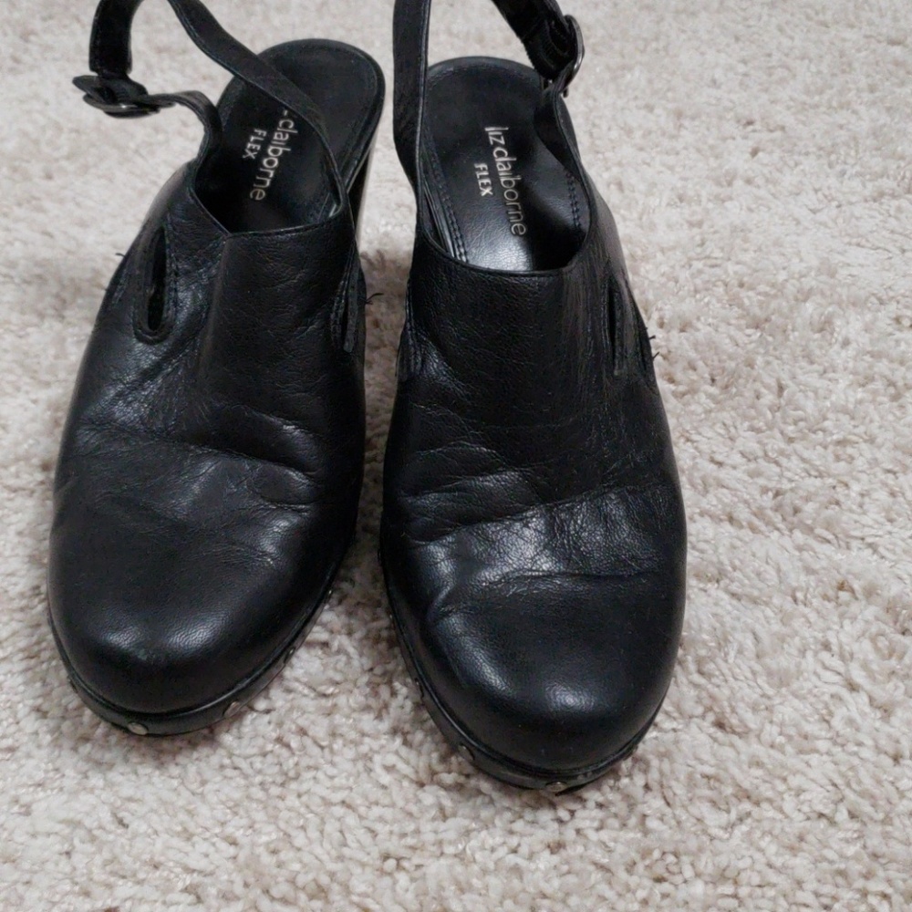 Black heel mules